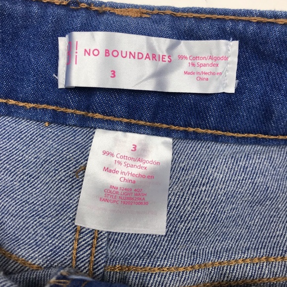 No Boundaries Jean Shorts Sz 3 - Picture 4 of 7
